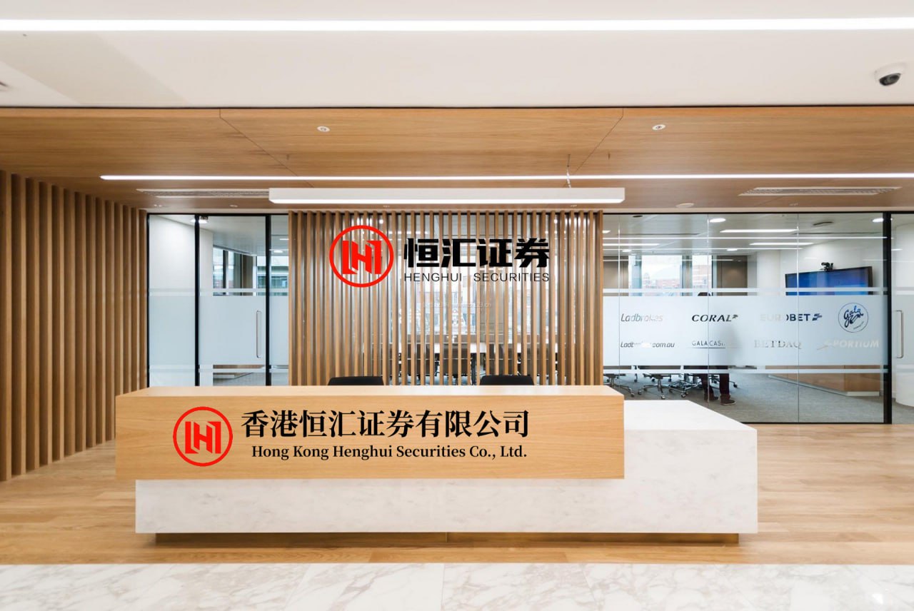 华泰优配 谈投资谈人生：此文值得阅读100次！我告诉大家，我之所以买了那么多只股票，原因在于我的资金量越来越大，分散投资是最正确的做法。假如我的股票账户只有几十万，几百万，那么我认为：一辈子一只股票足够了...